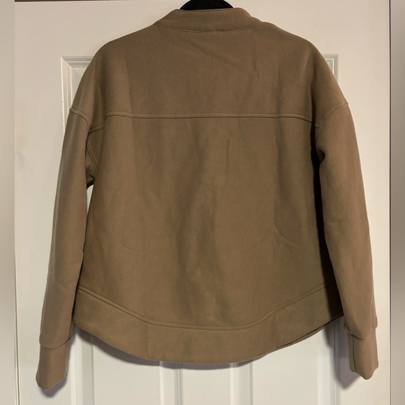 NWT Blu Pepper Grommet Sweatshirt, size Medium - Picture 5 of 7